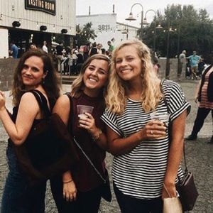 Meet your Posher, Abby